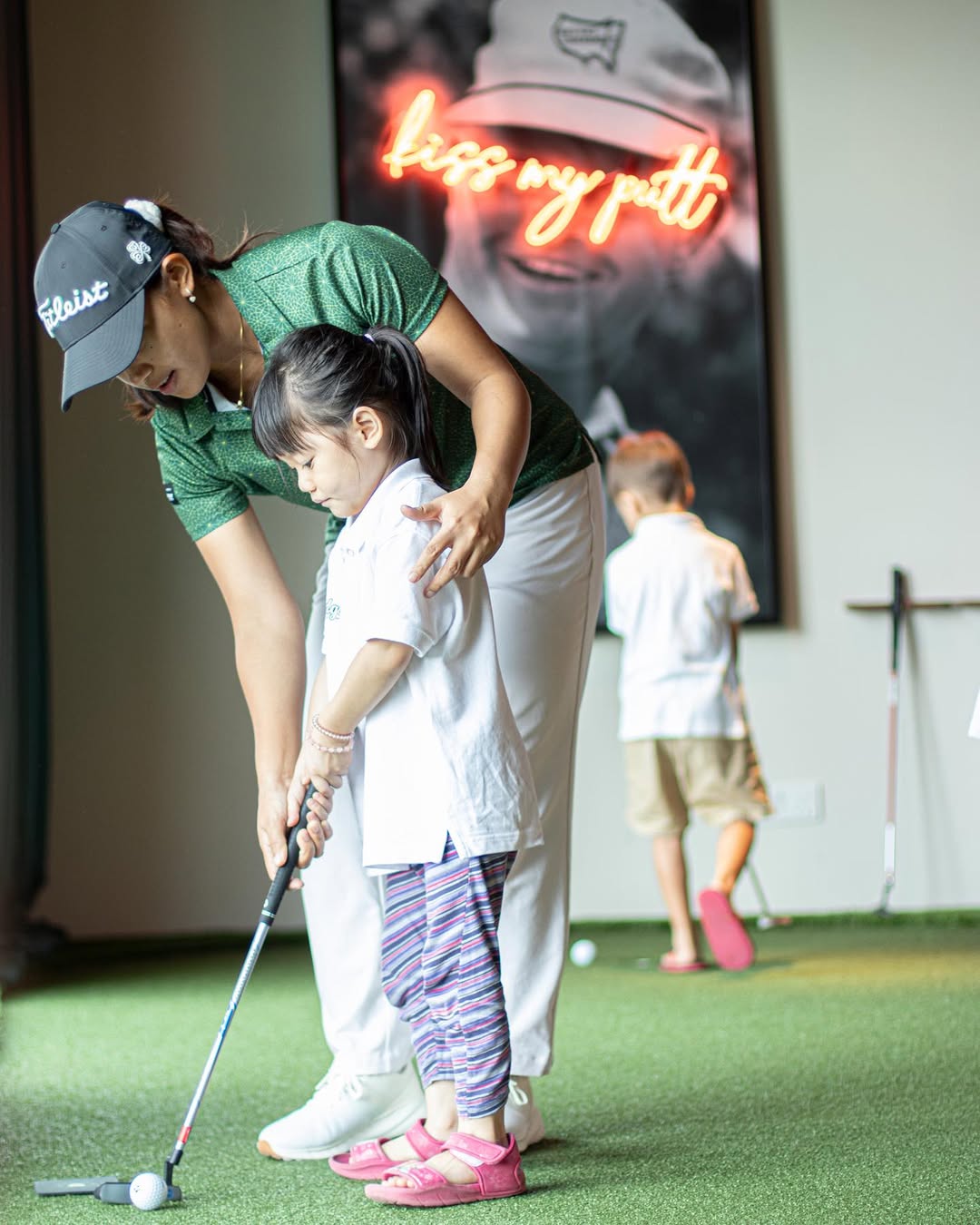 Siti Coaching Children